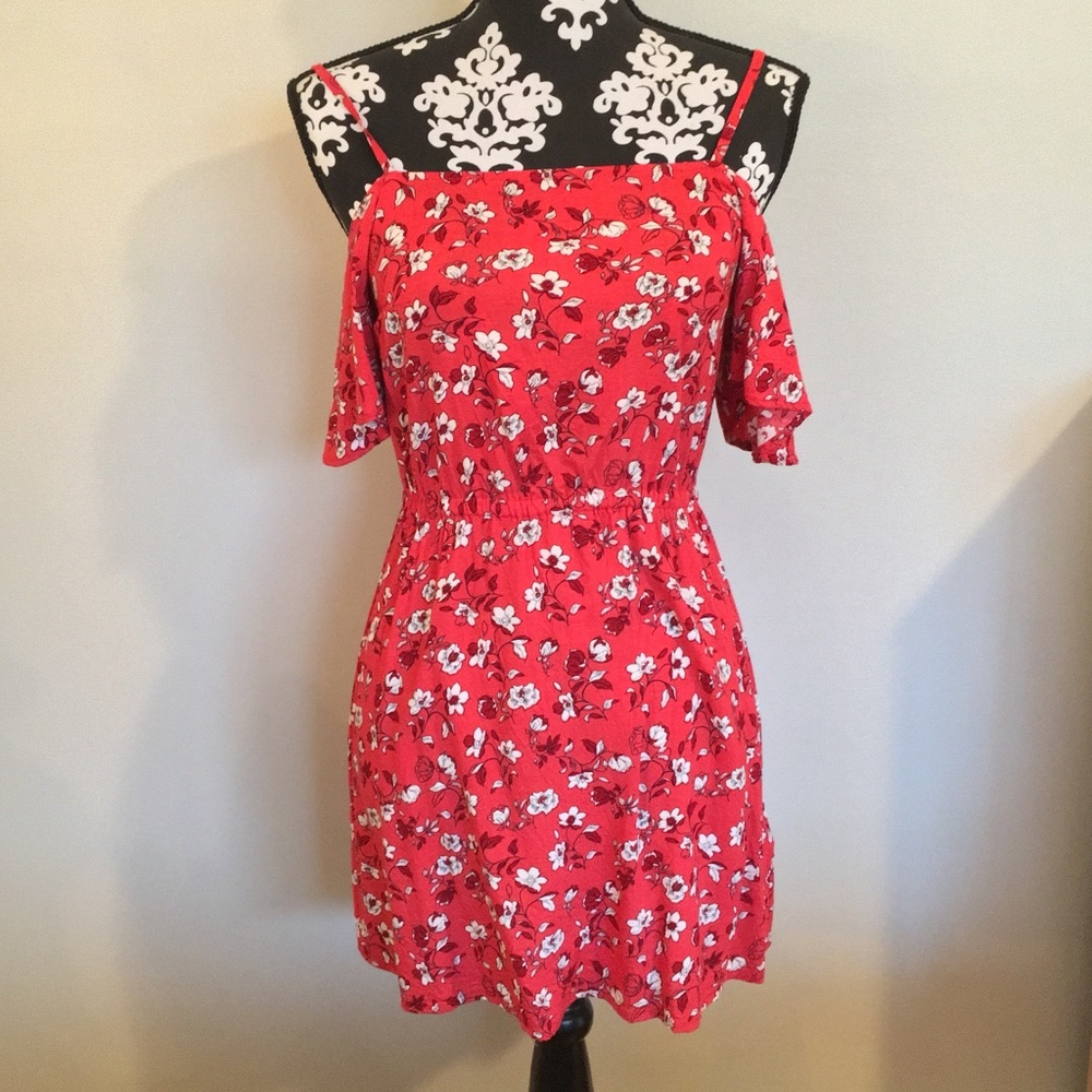 Juniors Floral Off The Shoulder Dress